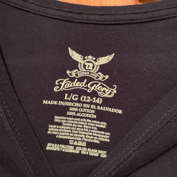 One-of-a-kind Custom made Deadpool T-shirt - Picture 3 of 3